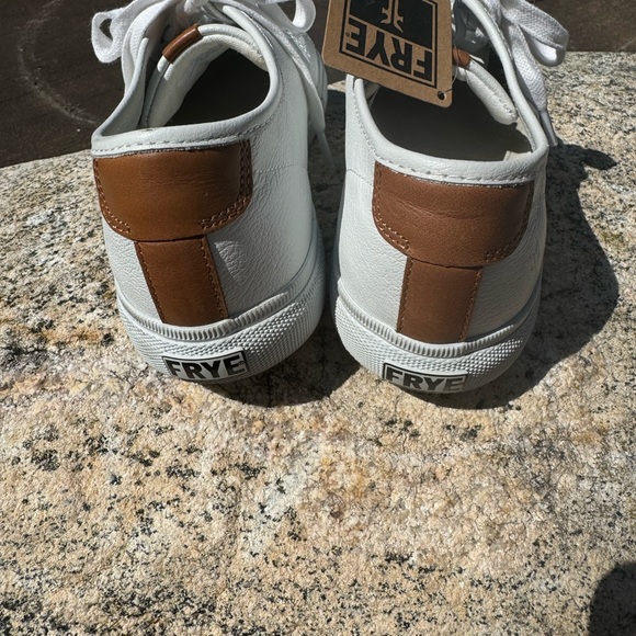 Frye women’s leather shoe size 7.5 - Picture 5 of 6